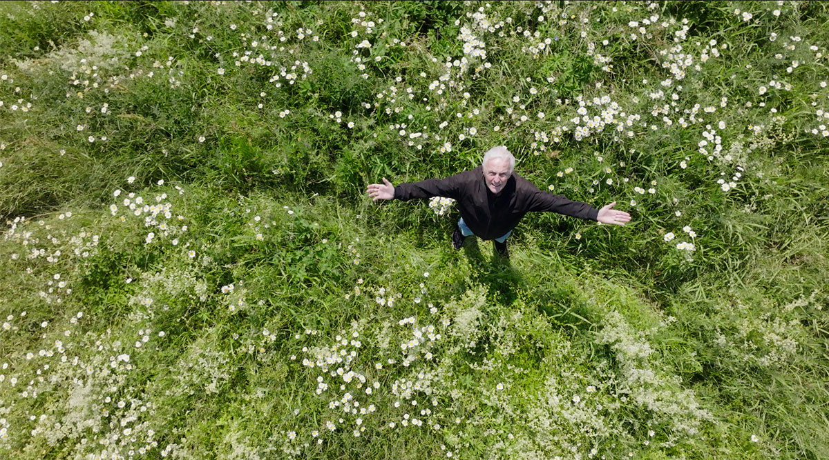 Huub Stapel in Een jaar in vogelvlucht.