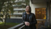 Abke Haring als Paulien Boogers in Zussen.