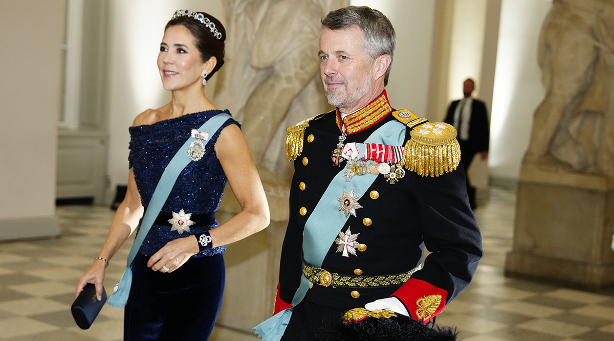 Koningin Mary met haar eigen diadeem