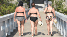 vakantie-etiquette-shutterstock_2270328007-1200×667 Houden deze vrouwen zich aan de vakantie-etiquette?