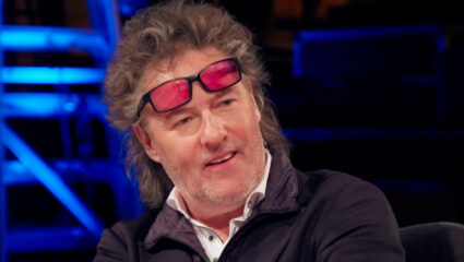 Dirigent en jurylid Maurice Luttikhuis van Het MAX Orkest