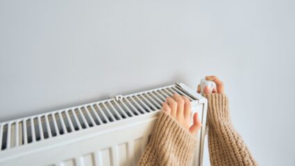 Uw huis winterklaar maken: zo komt u warm en zorgeloos de winter door.