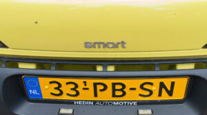 Een kenteken met een duplicaatcode.