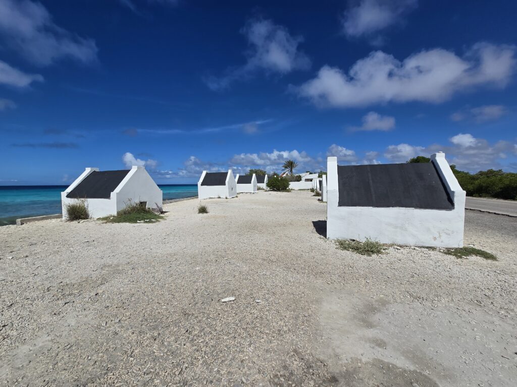Huisjes van voormalige slaven op Bonaire