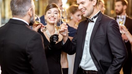 Dresscodes uitgelegd: wat doet u aan naar welke gelegenheid?