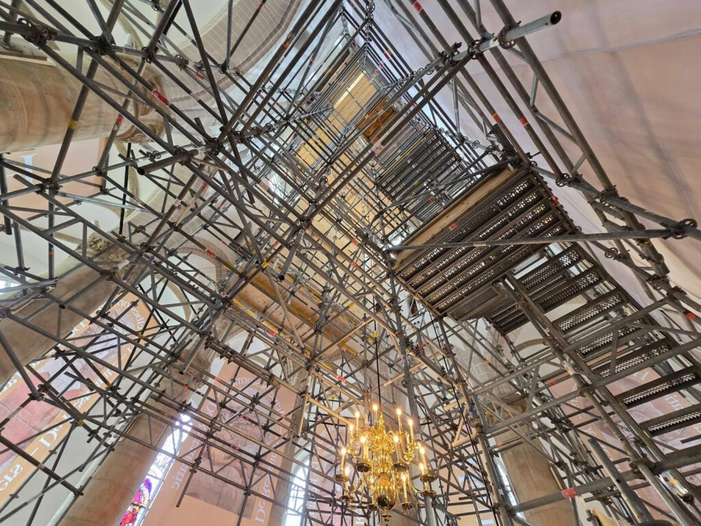Stijgertrappen Grote Kerk Naarden